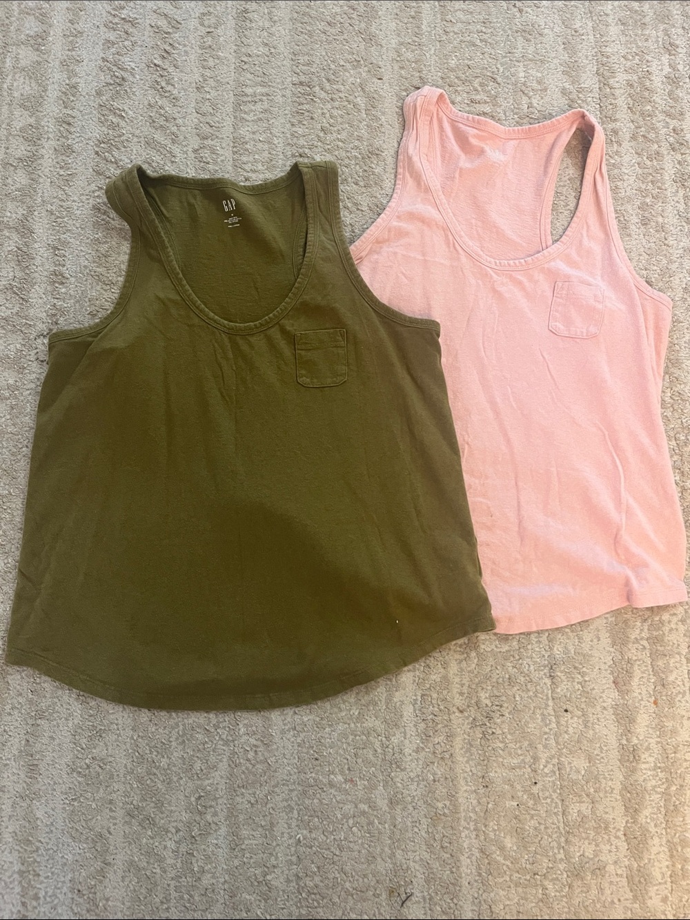GAP Olive & Light Pink Pocket Cotton Racerback Tank Tops – Set of 2 Medium